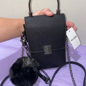 New-Adorable Aldo cross body